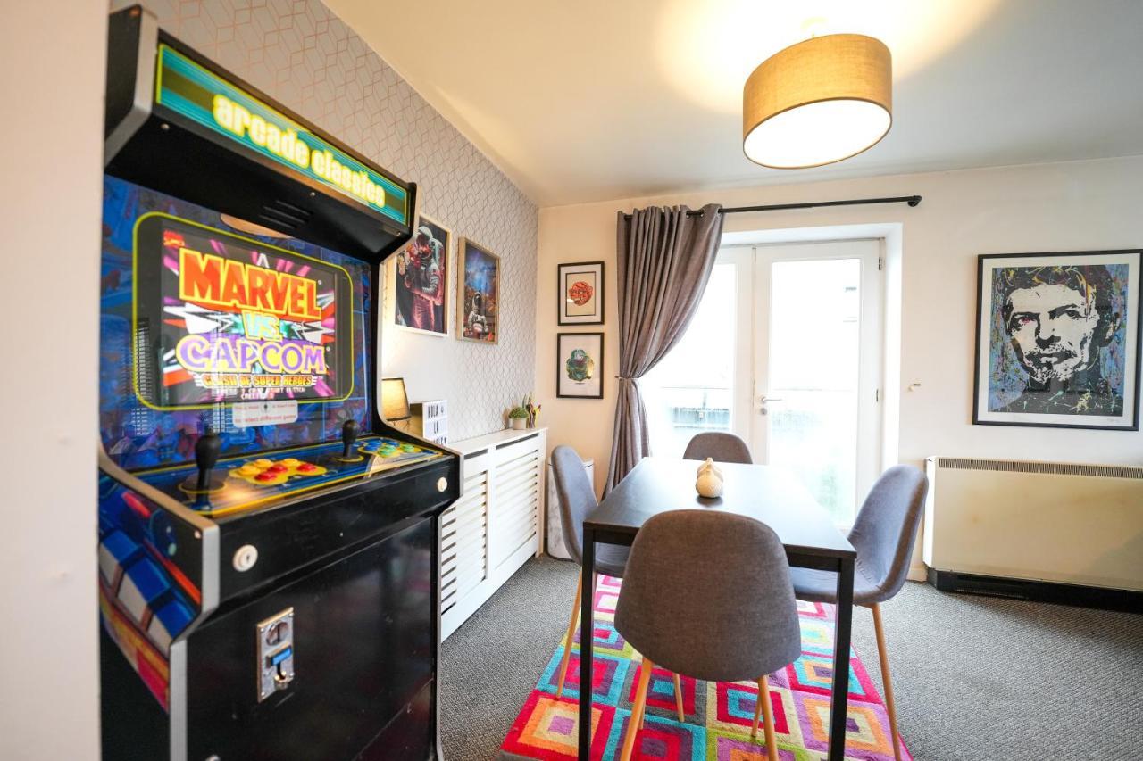 Artistic Stunning Apartment City View Londonderry Dış mekan fotoğraf